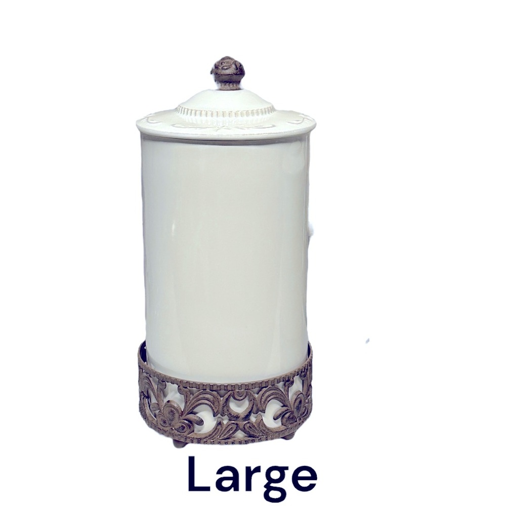 Mikasa medium Canister each sold separately due to weight.  Set no damage